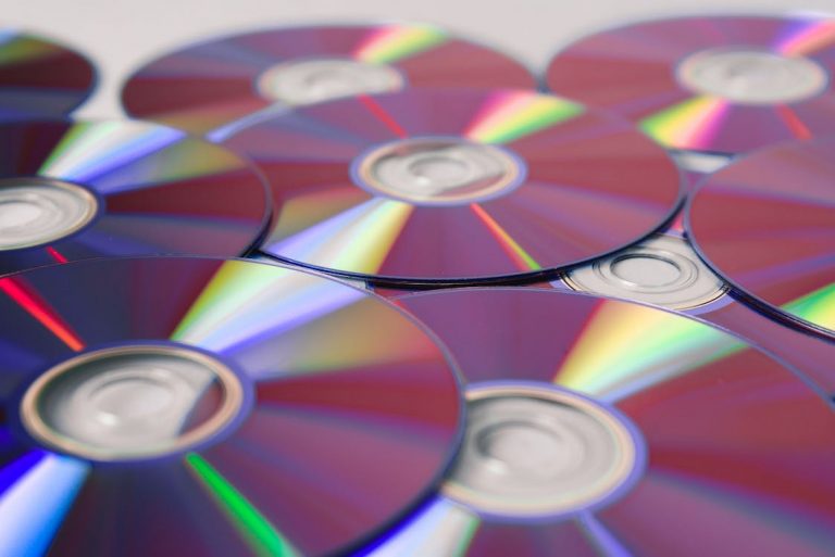 How to upcycle DVDs